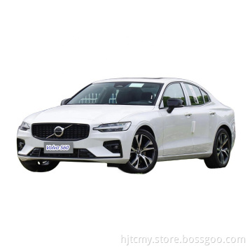usine fournit directement en stock Volvo S60 Nouveaux véhicules énergétiques 2.0T L4 48V2WD NOUVEAUX ARRIVAUX CAROS CAROS À VENDRE
